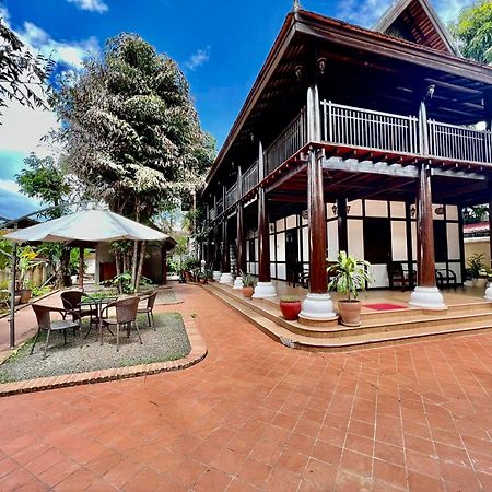 Villa Vieng Sa Vanh Hotel Luang Prabang Exterior foto