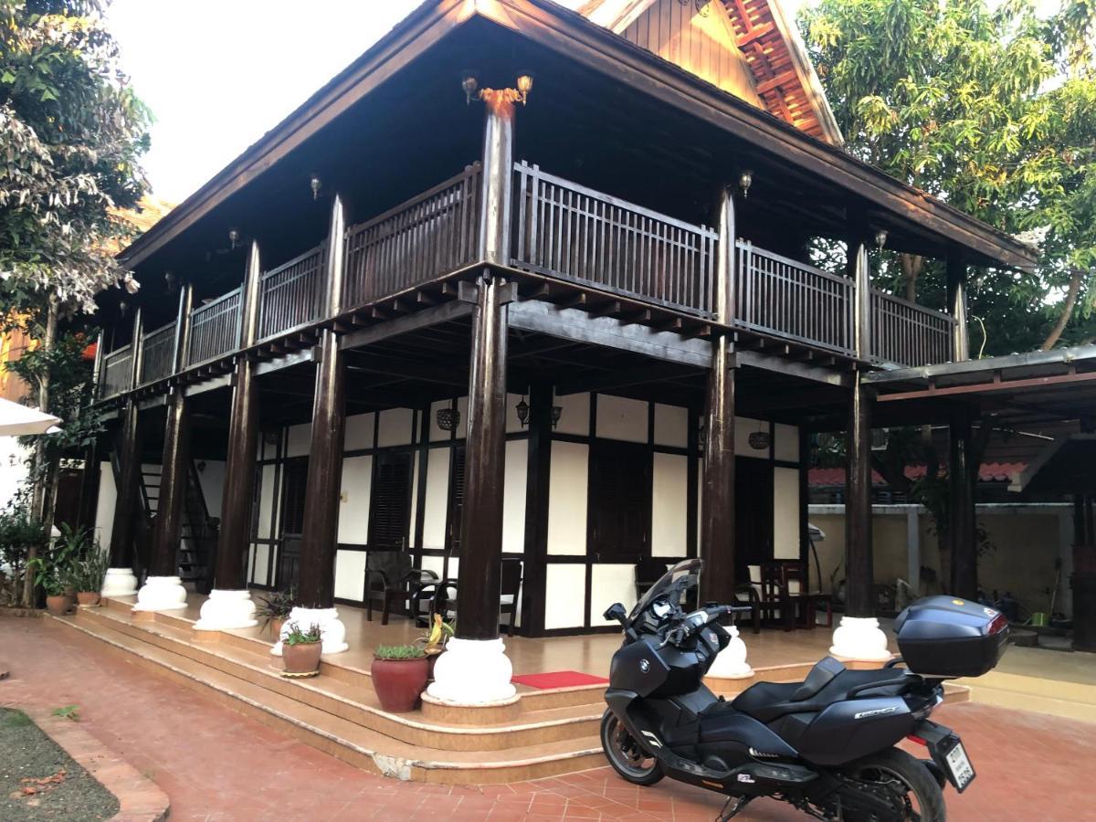 Villa Vieng Sa Vanh Hotel Luang Prabang Exterior foto